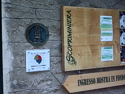 Il bersaglio all'ingresso di Scopriminiera